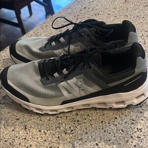 Men’s On Running shoes
